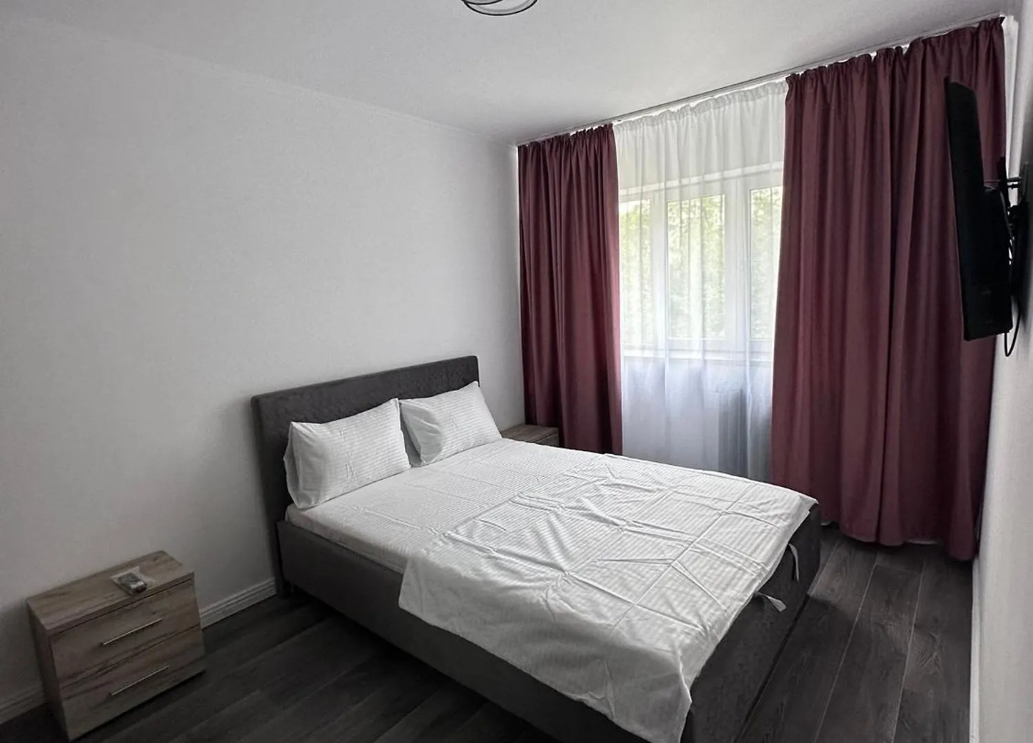 Apartament 3 Camere Trapezului Bucharest Romania